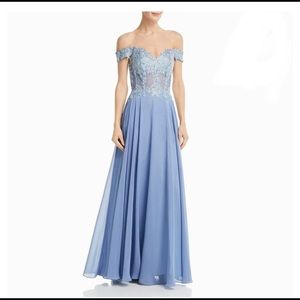 AVERY G  Embellished lace formal dress